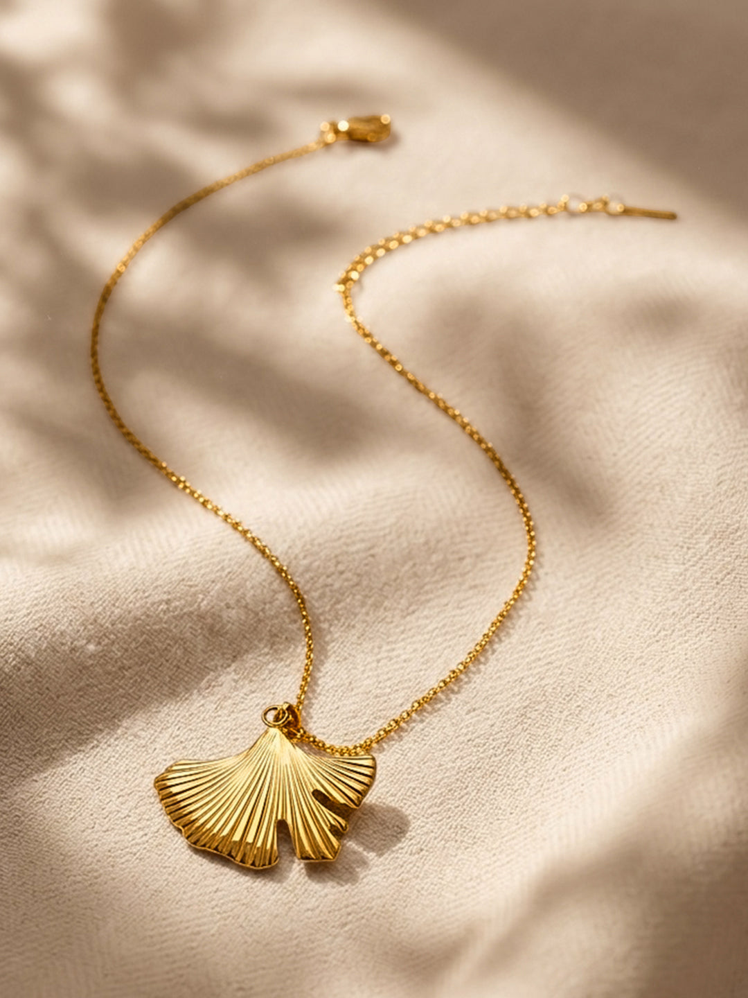 Demi Fine 18K Gold Plated Stainless steel Autumn Bloom Pendant Chain Length - 23.5 cm