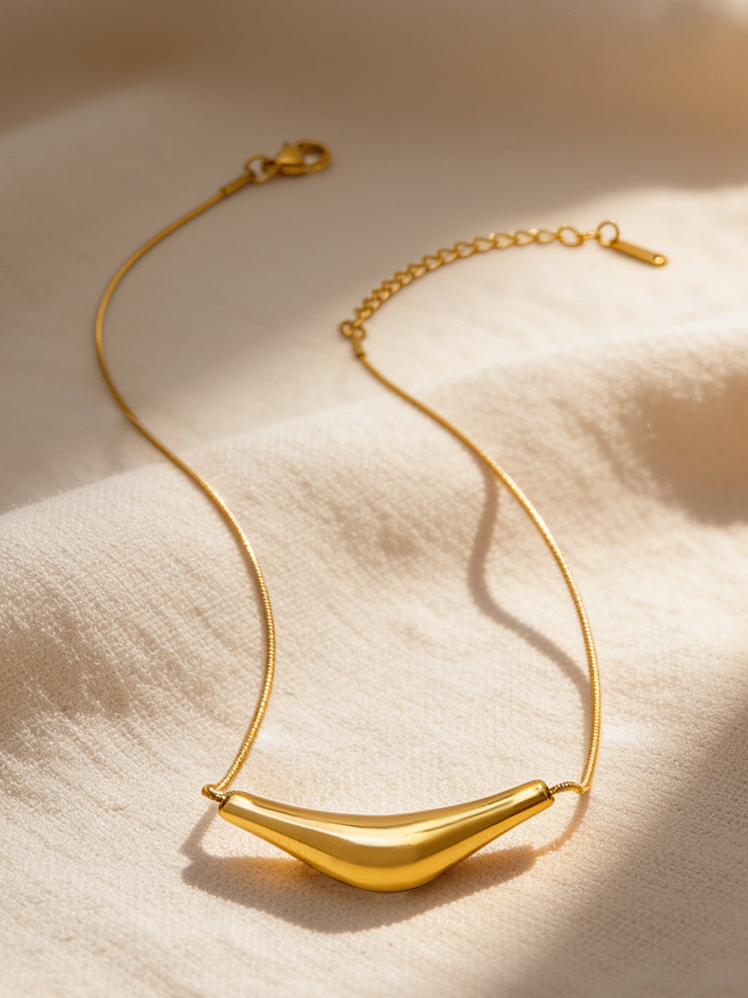 Demi Fine 18K Gold Plated Stainless steel Golden Wave Statement Necklace Length - 19 cm