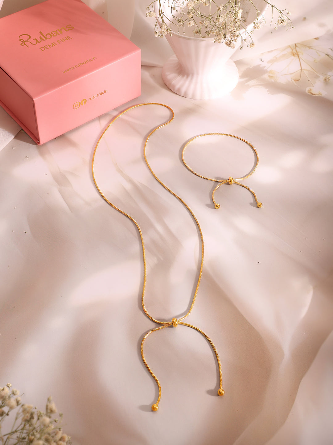 Demi Fine 18k Gold Plated Stainless Steel Knot Style Necklace With Bracelet Set フリーサイズ