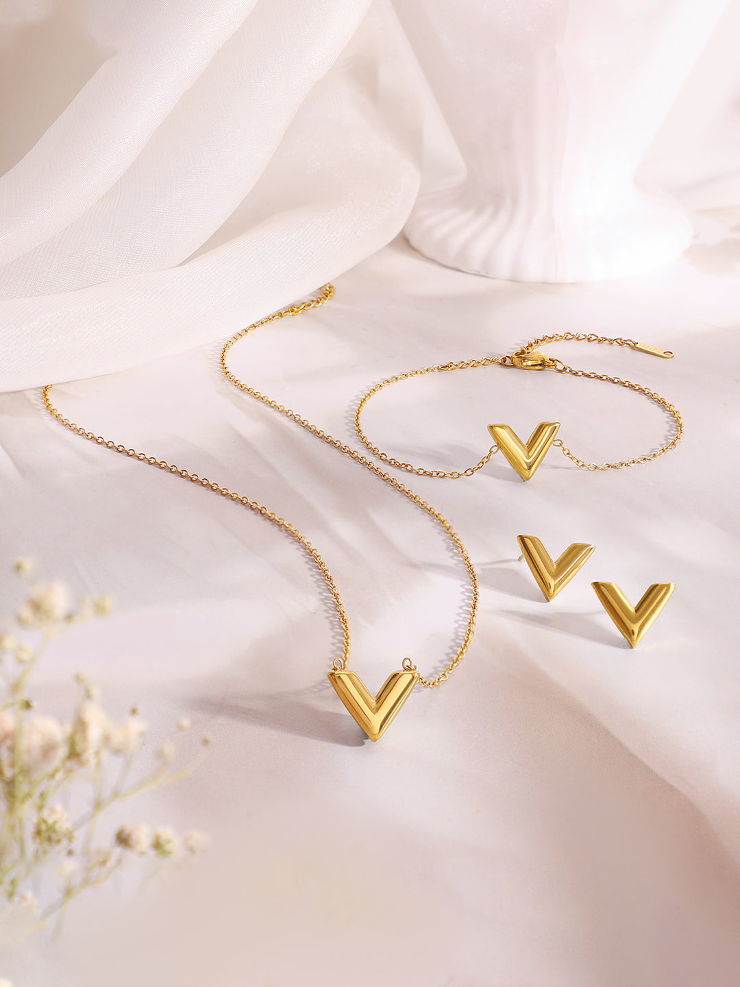 Demi Fine 18k Gold Plated Stainless Steel V Design Combo Set フリーサイズ