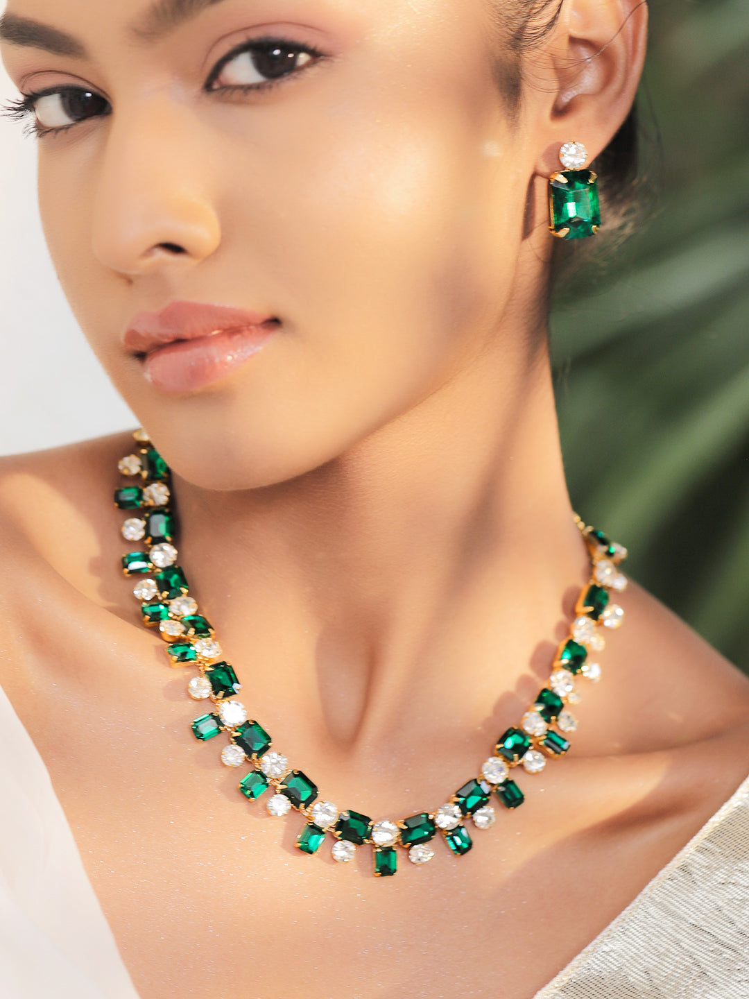 Emerald & Crystal Gold Toned Necklace Set フリーサイズ