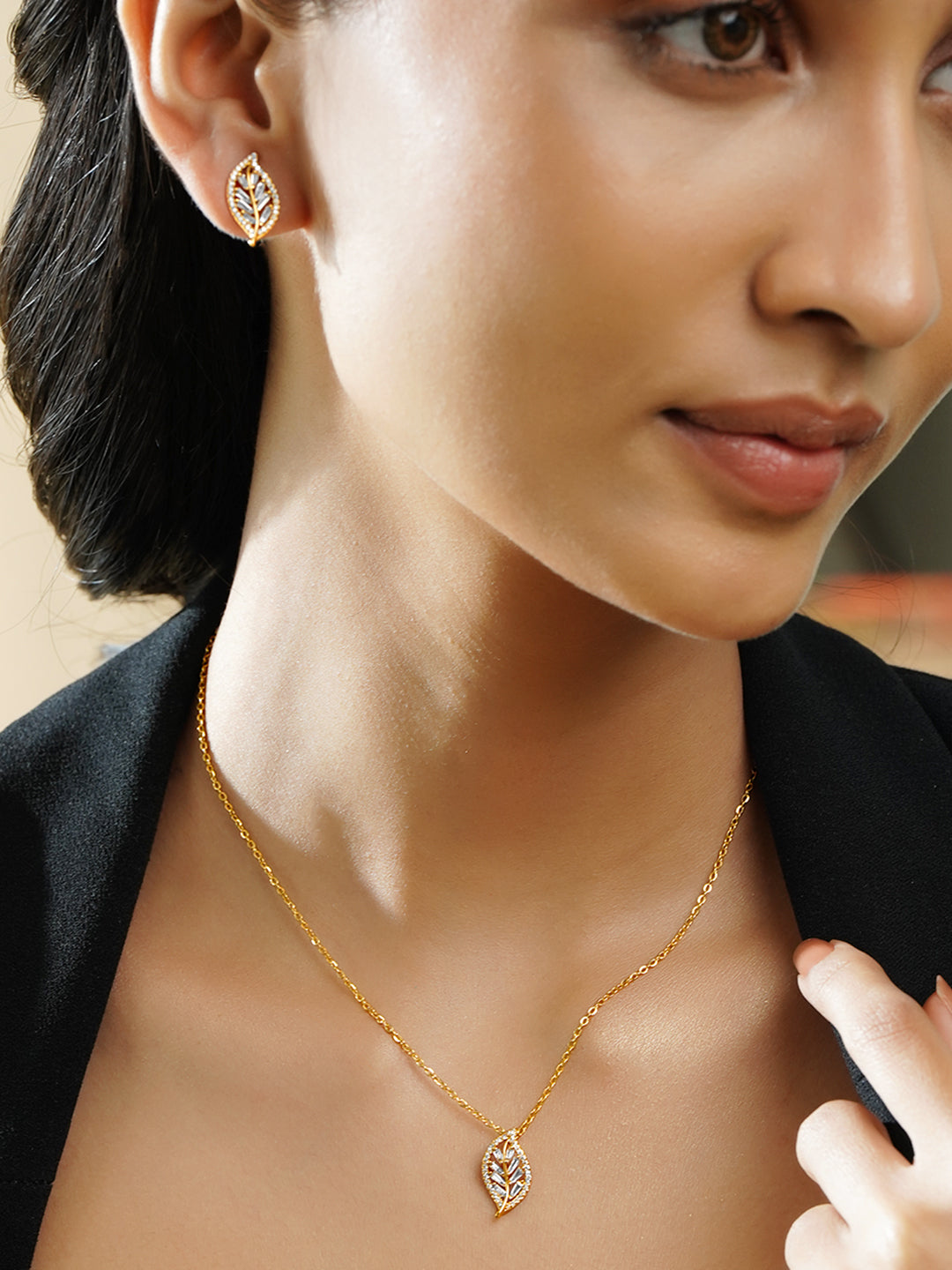 【Rubans】 American Diamond Zirconia Leaf Pendant Necklace Set｜アメリカンダイヤモンド ジルコニア リーフ ペンダント ネックレスセット