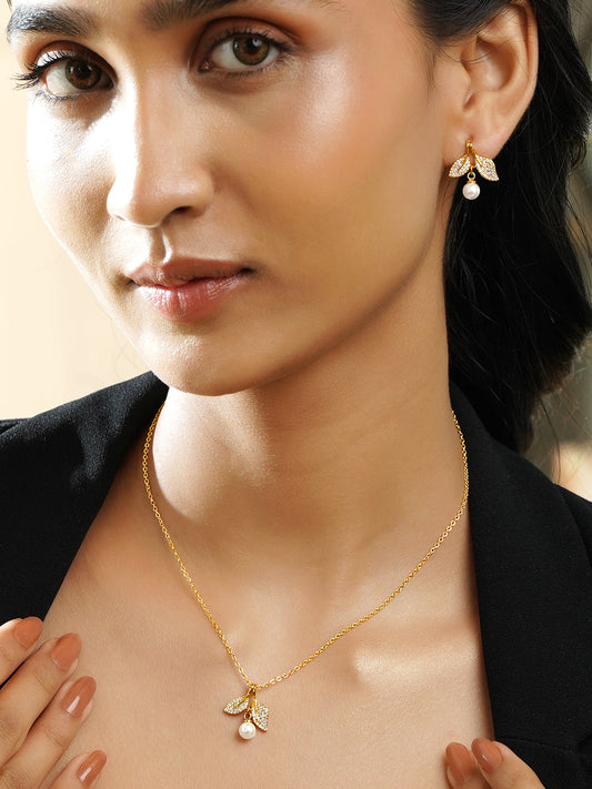 【Rubans】 18K Gold-Plated Flora Pearl Drop Pendant Set with Sparkling Crystal Accents｜18K ゴールドメッキ フローラ パールドロップ ペンダントセット クリスタルアクセント