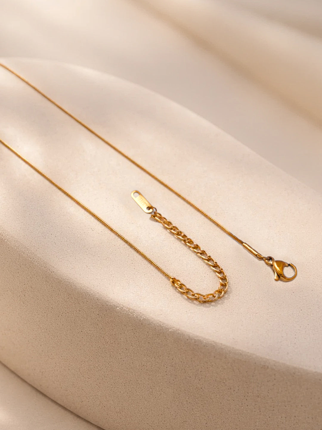 Demi Fine 18K Gold Plated Stainless steel Shell Pendant Snake Chain Necklace Length - 20.7 cm