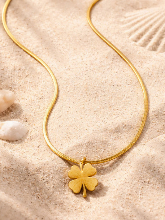 Demi Fine 18K Gold Plated Stainless steel Clover Pendant Snake Chain Necklace Length - 21 cm