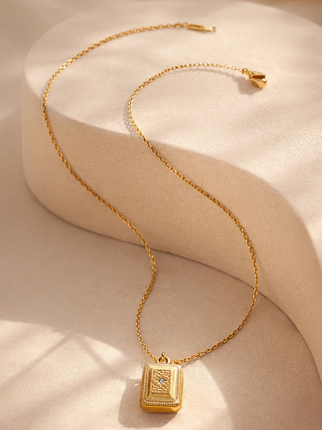 Demi Fine 18K Gold Plated Stainless steel Minimal Pendant Chain Necklace Length - 21.5 cm