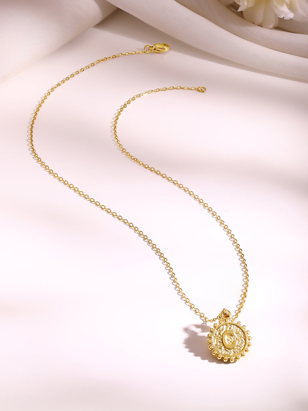 Demi Fine 18K Gold Plated Stainless steel Alphabet C Minimal Pendant Necklace フリーサイズ