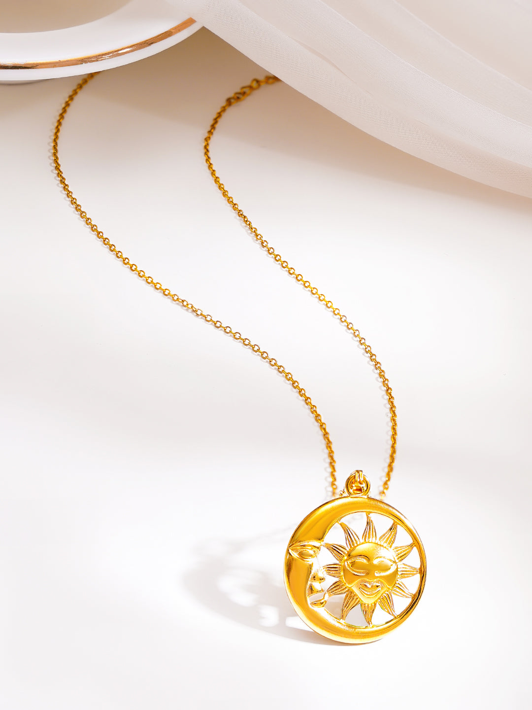 Demi Fine 18K Gold Plated Stainless Steel Sun Moon Pendant Necklace フリーサイズ