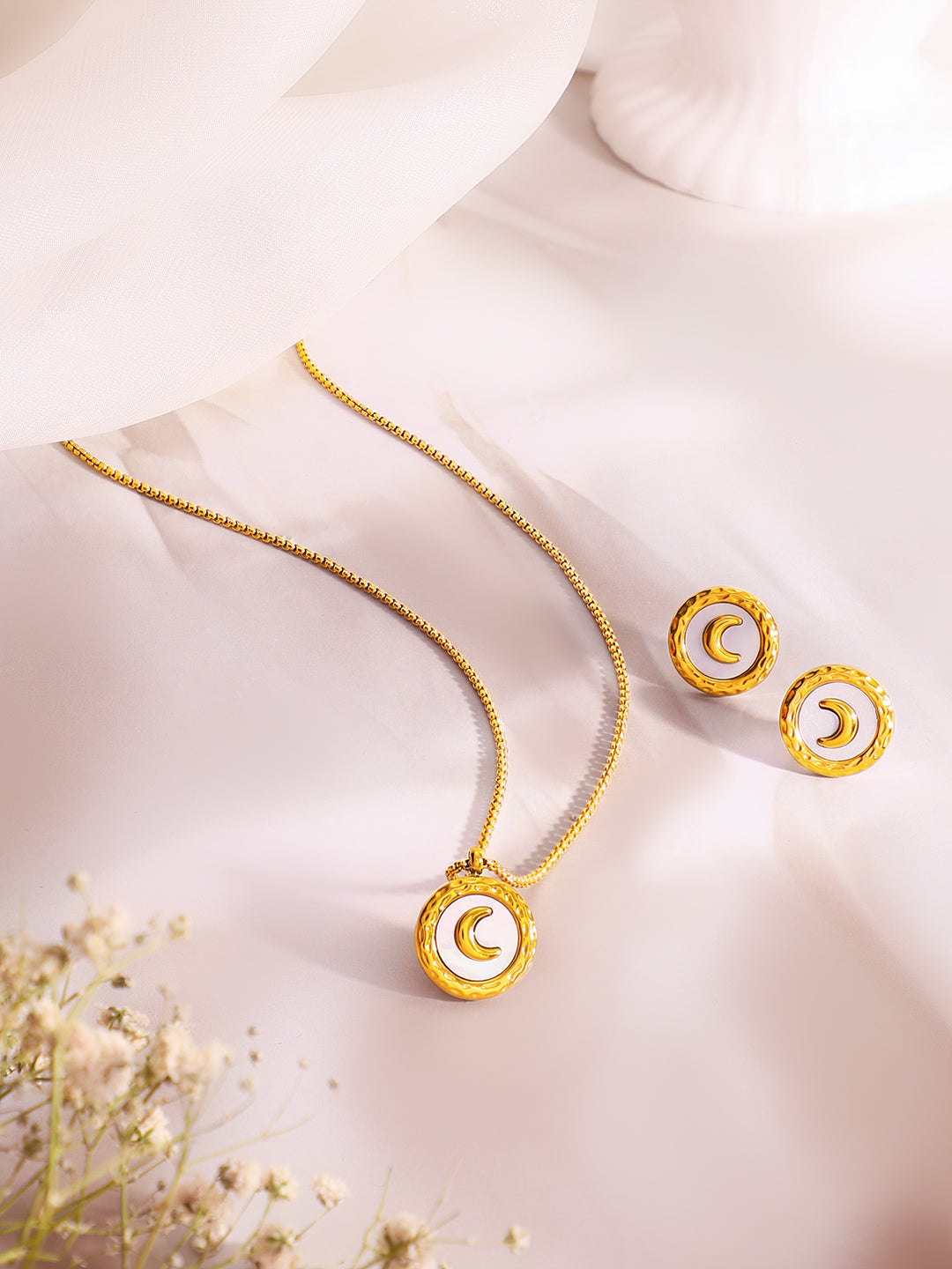 Demi Fine 18k Gold Plated Stainless Steel Moon Motif Pendant Set Necklace Length - 45.5 cm