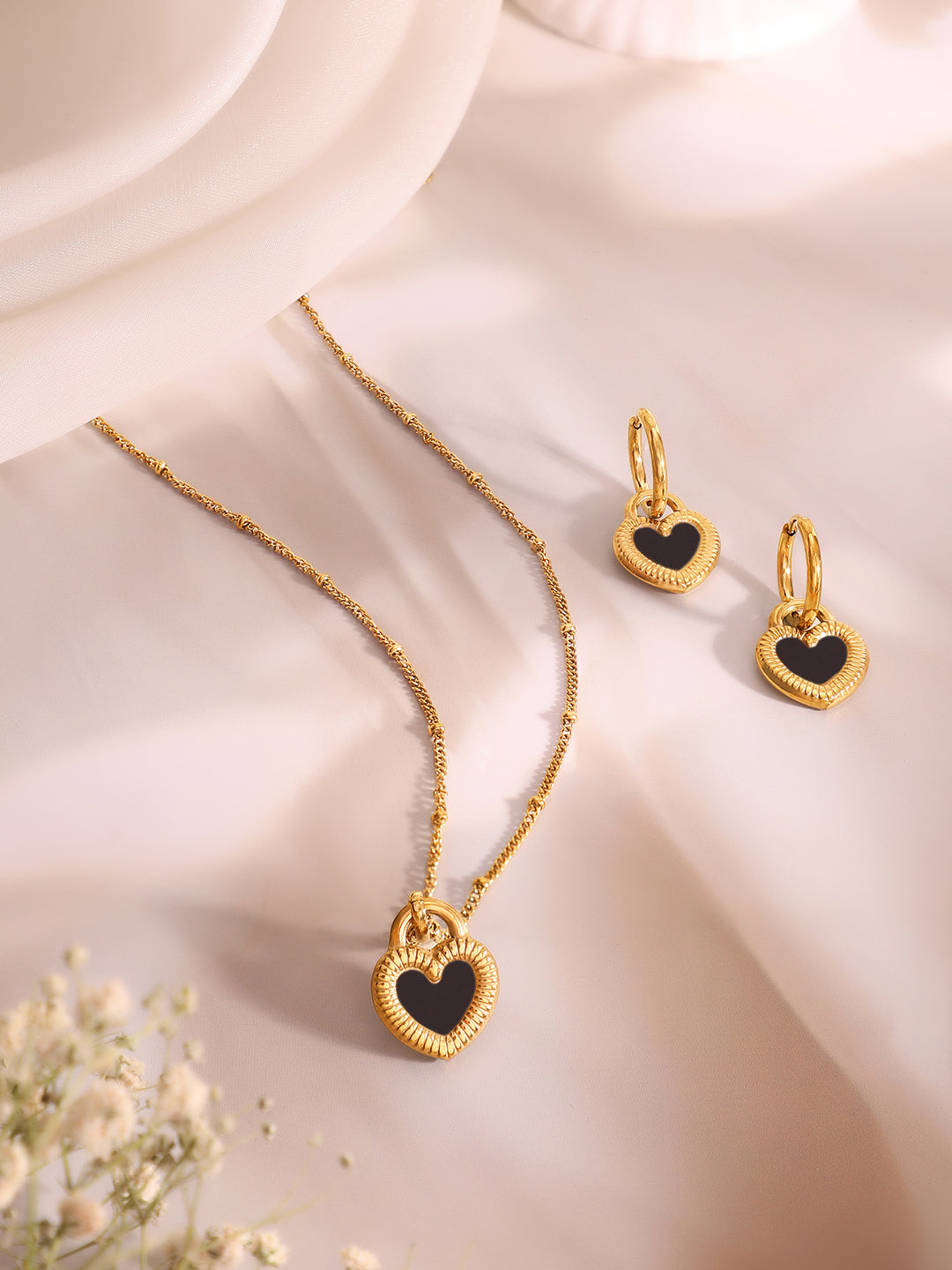 Demi Fine 18k Gold Plated Stainless Steel Reversible Black Heart Pendant Necklace Set Necklace Length - 47 cm