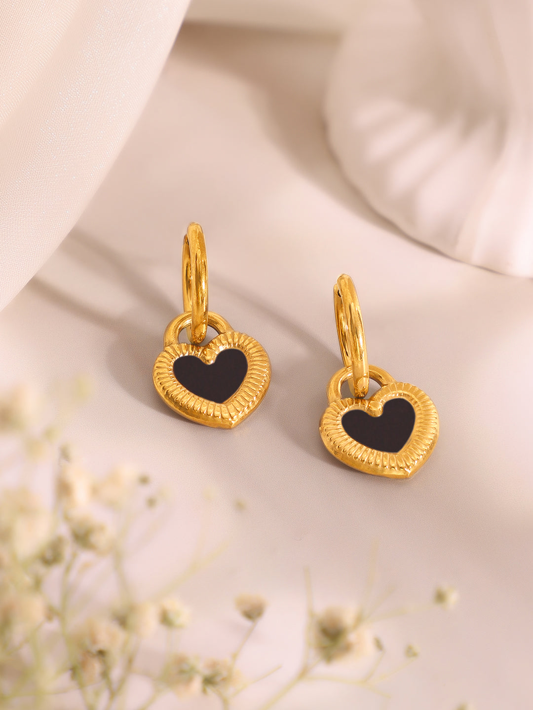 Demi Fine 18k Gold Plated Stainless Steel Reversible Black Heart Pendant Necklace Set Necklace Length - 47 cm