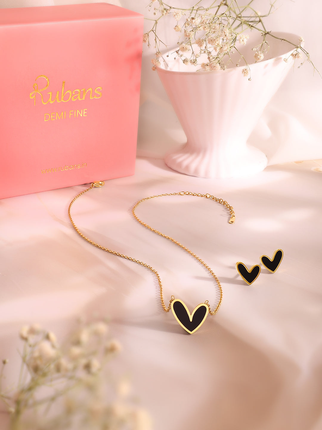 Demi Fine 18K Gold Plated Stainless Steel Black Heart Pendant Set Necklace Length - 47 cm