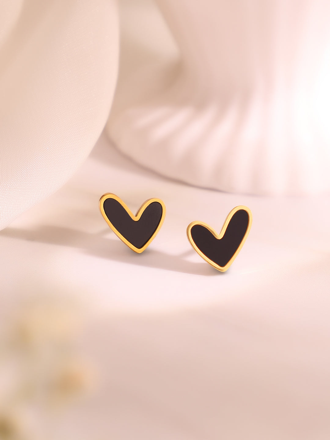 Demi Fine 18K Gold Plated Stainless Steel Black Heart Pendant Set Necklace Length - 47 cm