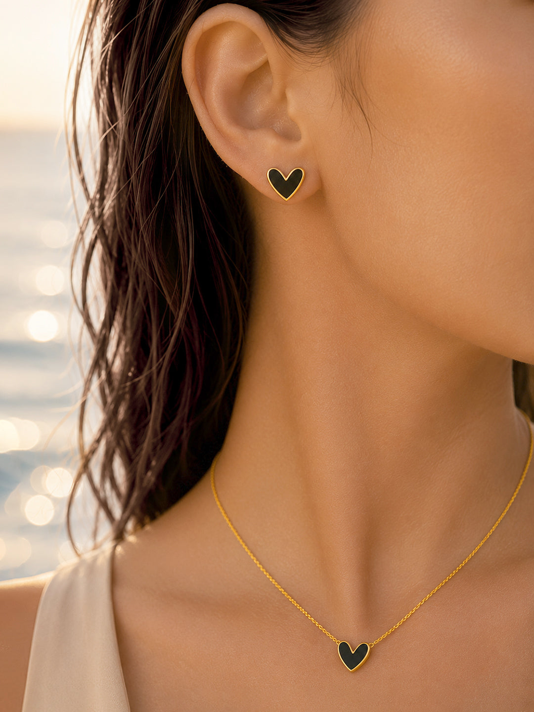 Demi Fine 18K Gold Plated Stainless Steel Black Heart Pendant Set Necklace Length - 47 cm