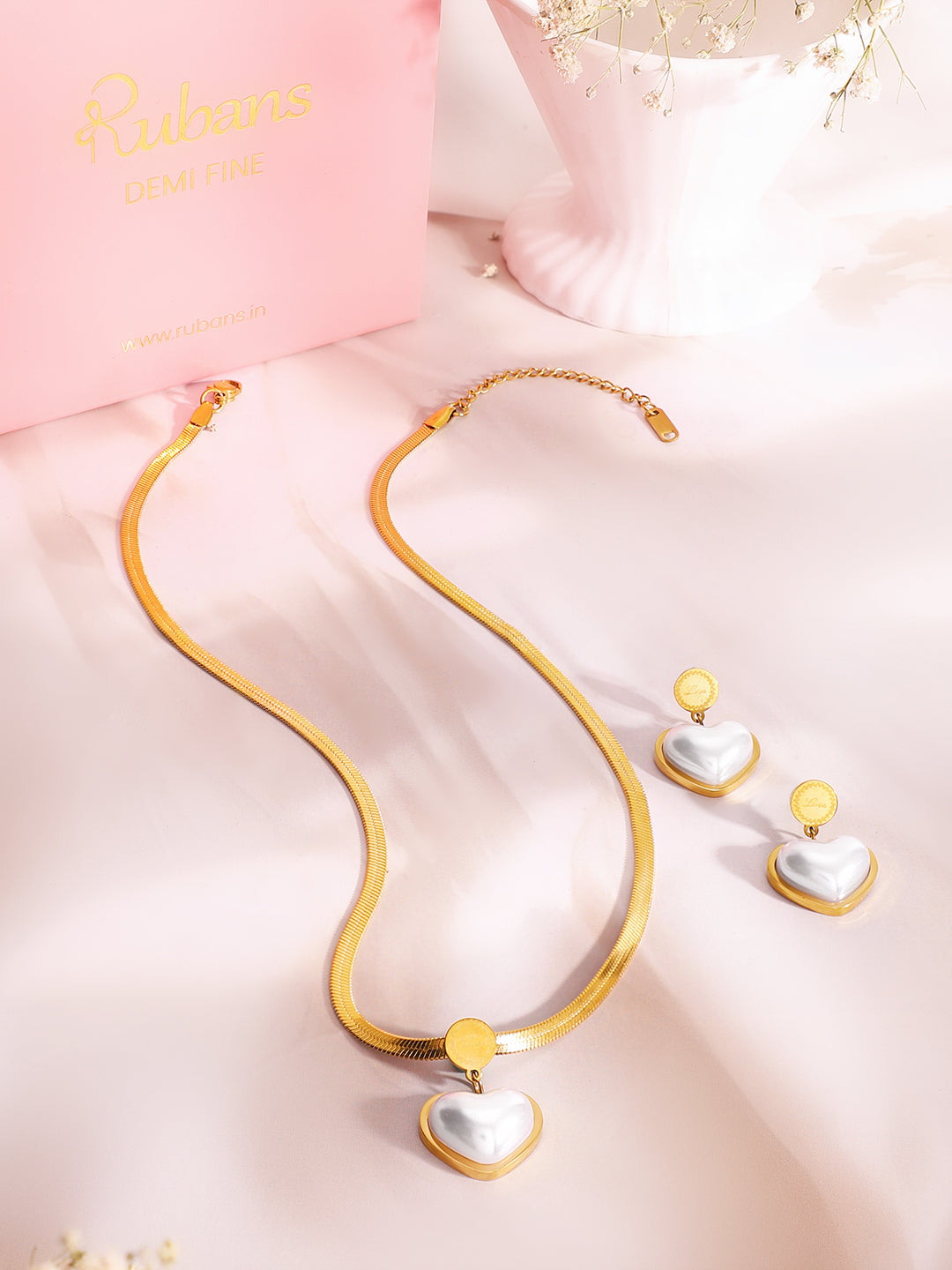 Demi Fine 18K Gold Plated Stainless Steel Pearl Heart Pendant Necklace Set Necklace Length - 44 cm