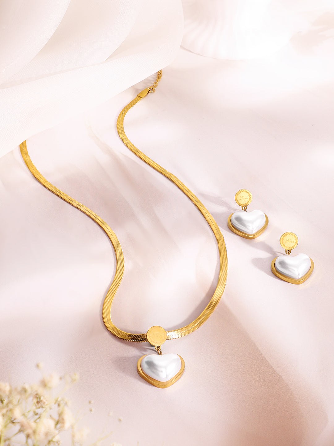 Demi Fine 18K Gold Plated Stainless Steel Pearl Heart Pendant Necklace Set Necklace Length - 44 cm