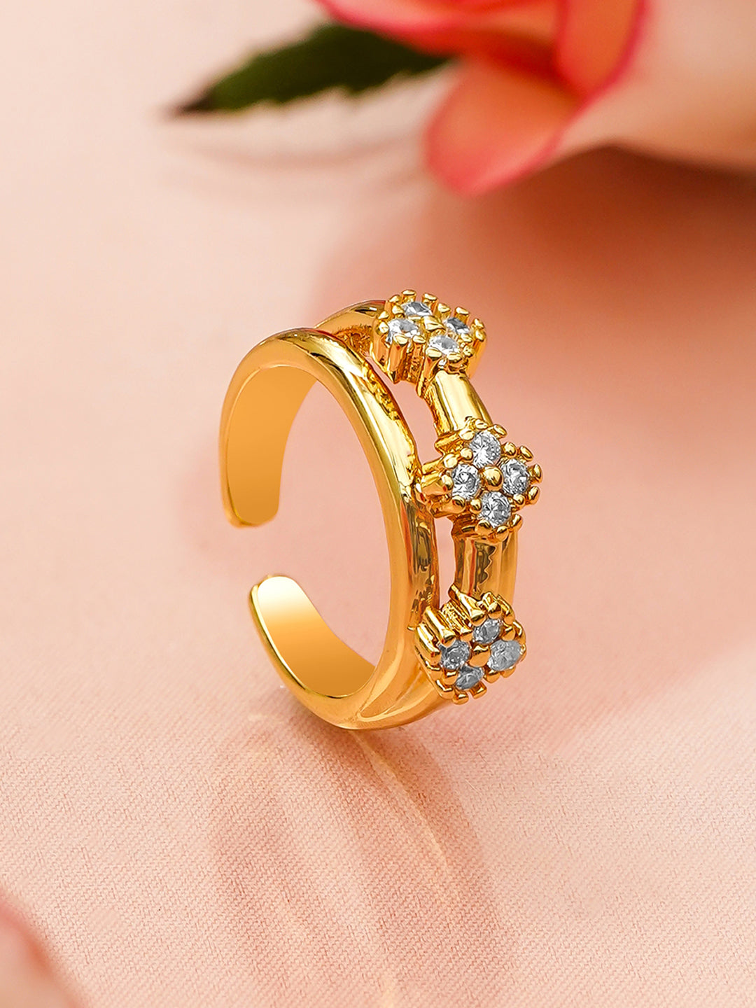 【Rubans】 Voguish 18K Gold Plated Stainless Steel Floral Cluster Cubic Zirconia Adjustable Ring｜ヴォーギッシュ 18Kゴールドメッキ ステンレス フラワークラスター ジルコニア アジャスタブルリング