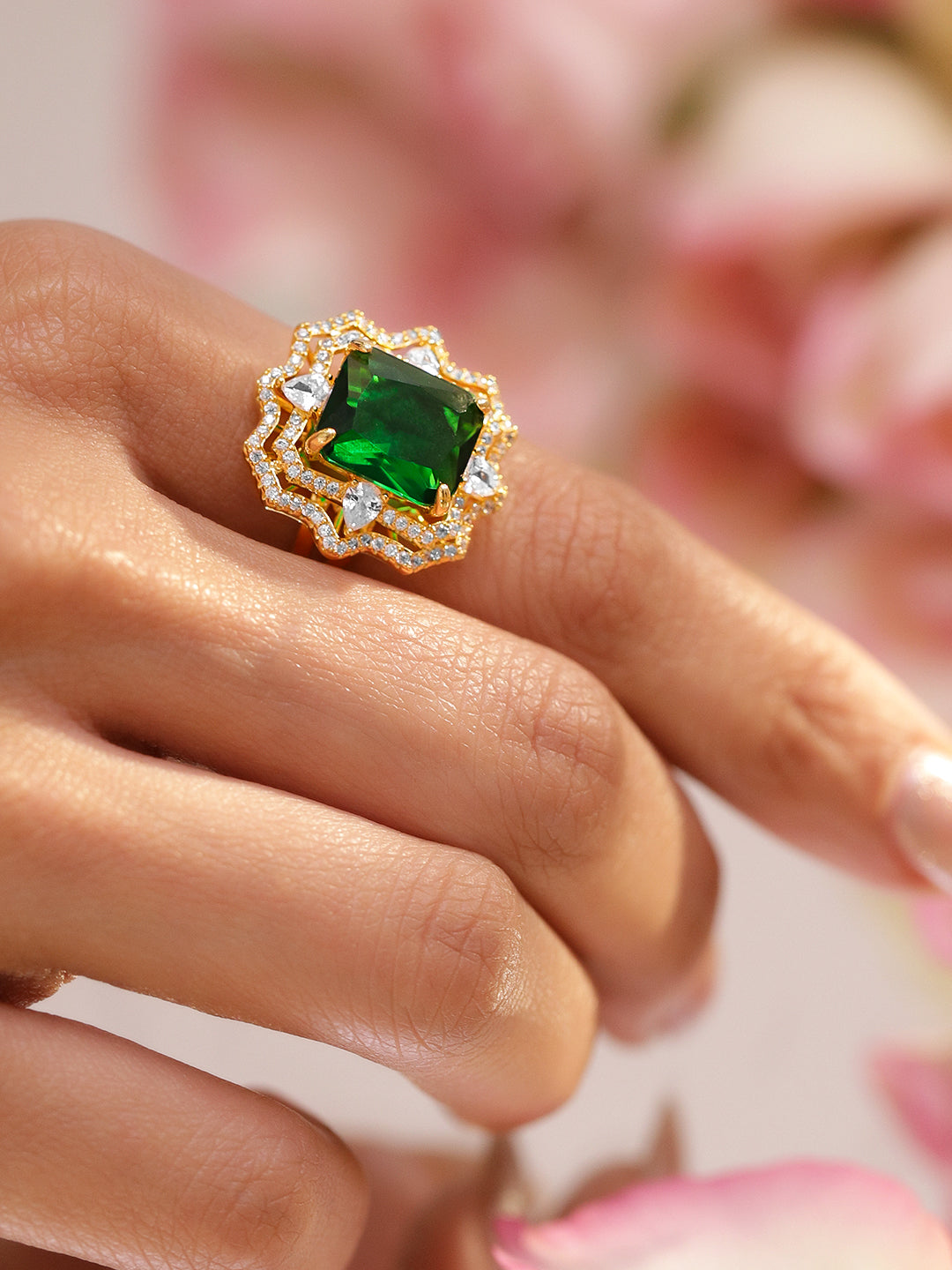Green Studded American Diamond Zirconia Statement Ring フリーサイズ
