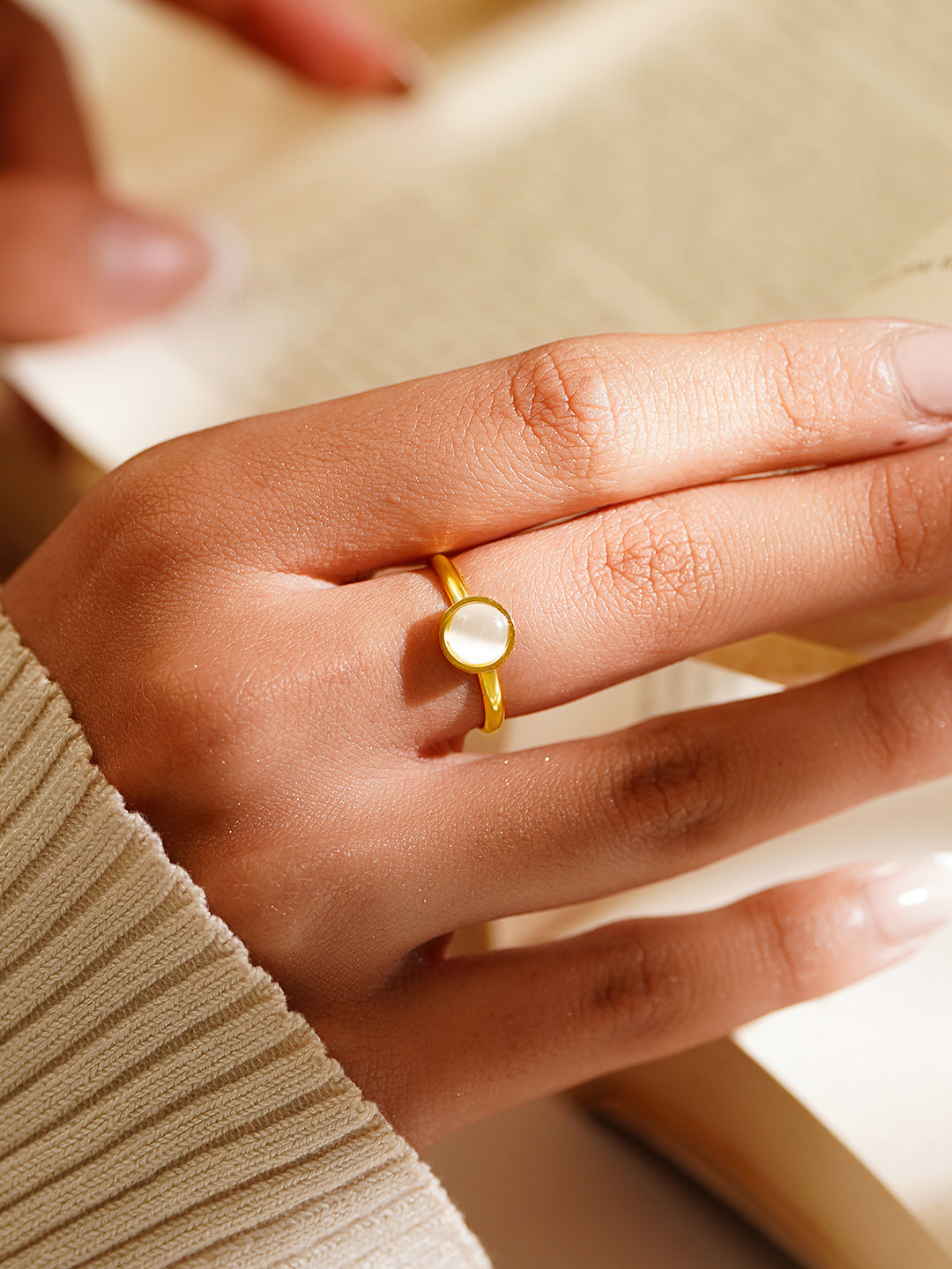 Demi Fine 18K Gold Plated Stainless Steel Mother of Pearl Open Ring フリーサイズ