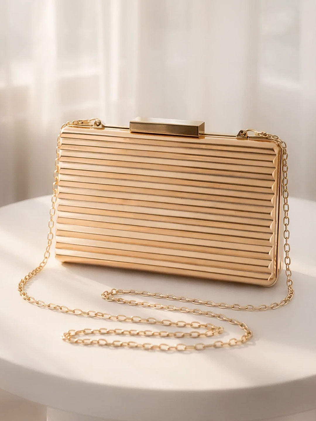 Golden Ribbed Luxe Evening Box Clutch フリーサイズ