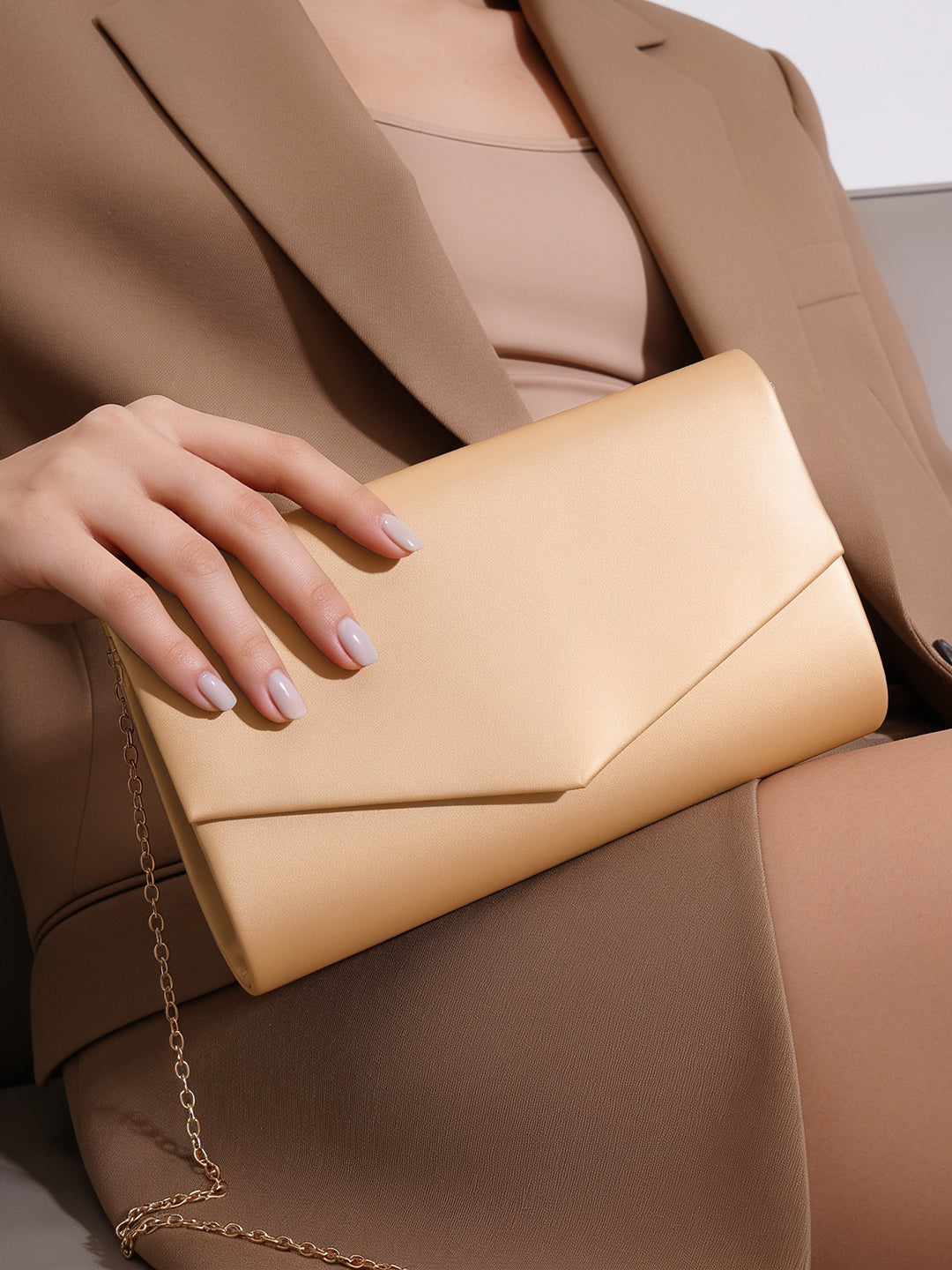 【Rubans】 Champagne Gold Party Envelope Clutch Handbag｜シャンパンゴールド パーティー エンベロープ クラッチ ハンドバッグ
