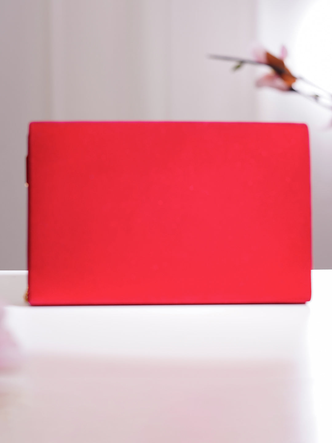 【Rubans】 Red Metallic Envelope Clutch Handbag｜レッドメタリック エンベロープ クラッチバッグ