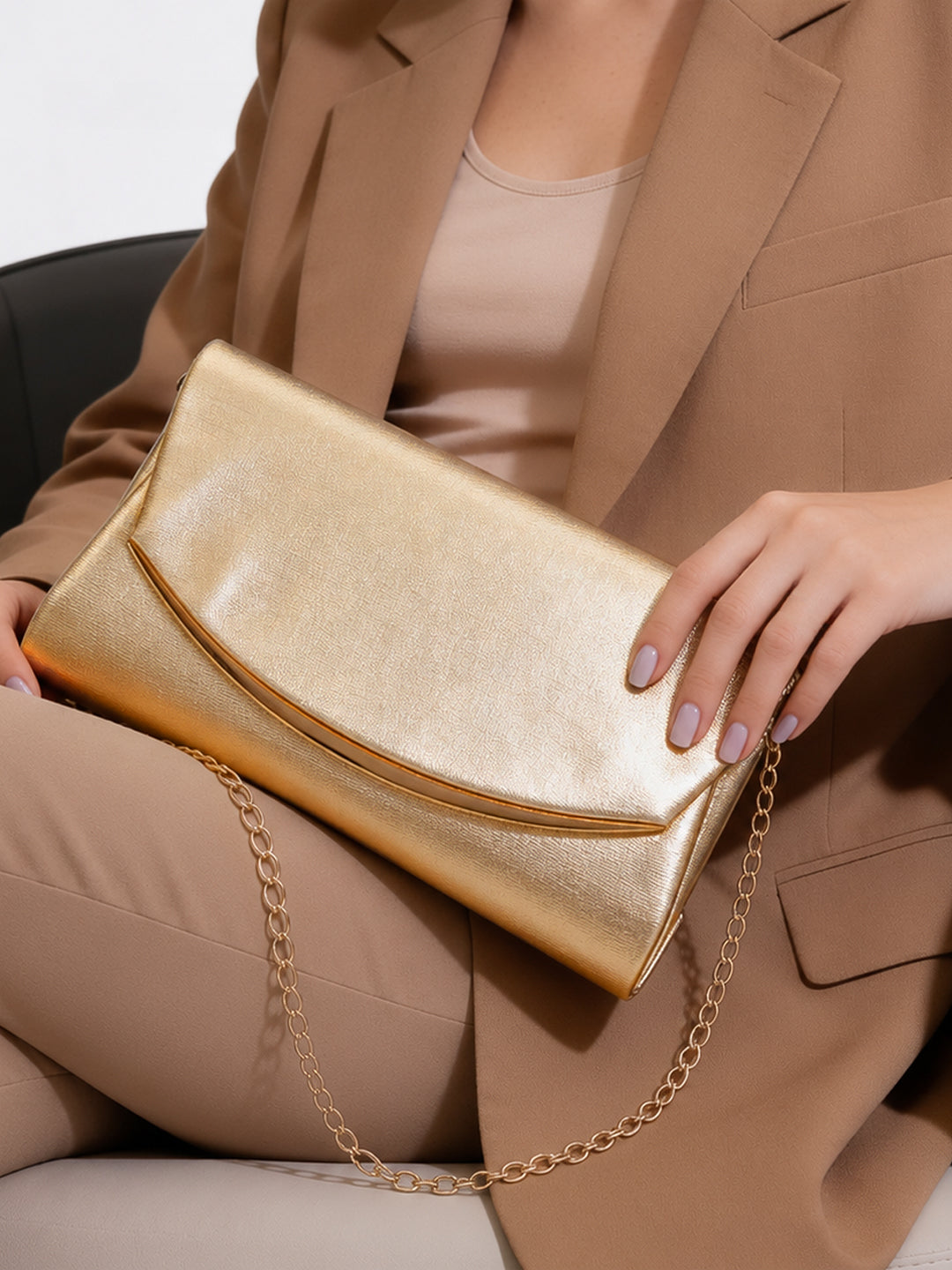 【Rubans】 Gold Metallic Envelope Clutch Handbag｜ゴールド メタリック エンベロープ クラッチ ハンドバッグ