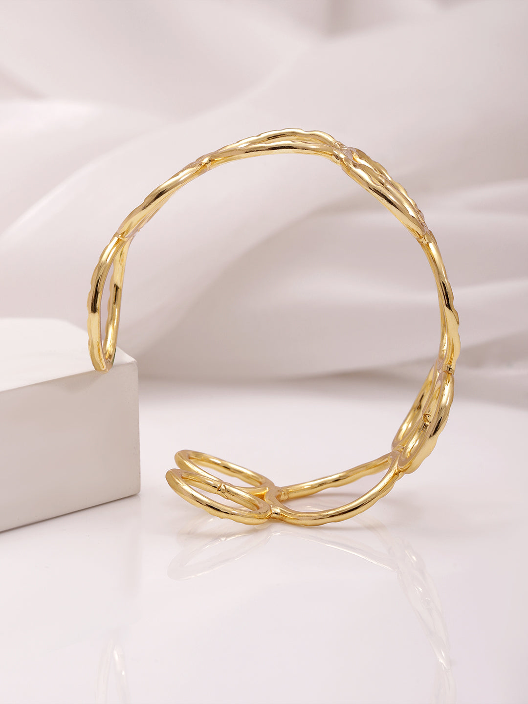 18KT Gold Plated Floral  Brass Bangle Style Bracelet Gold