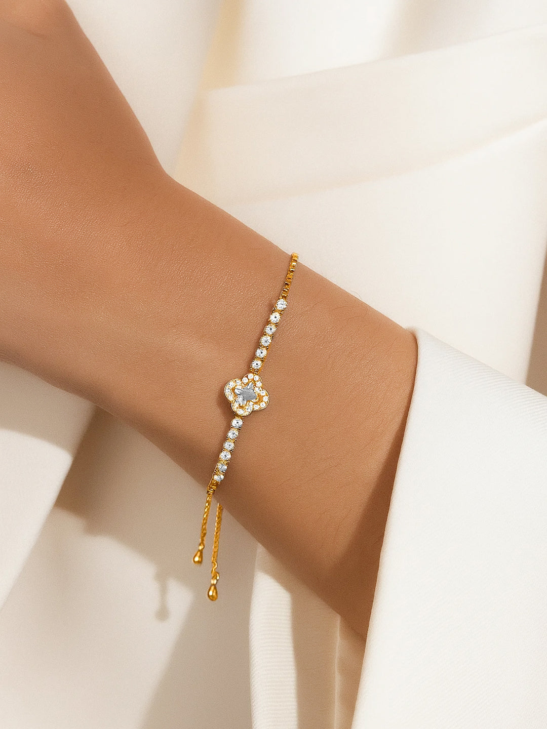 American Diamond Zirconia Studded Adjustable Bracelet フリーサイズ