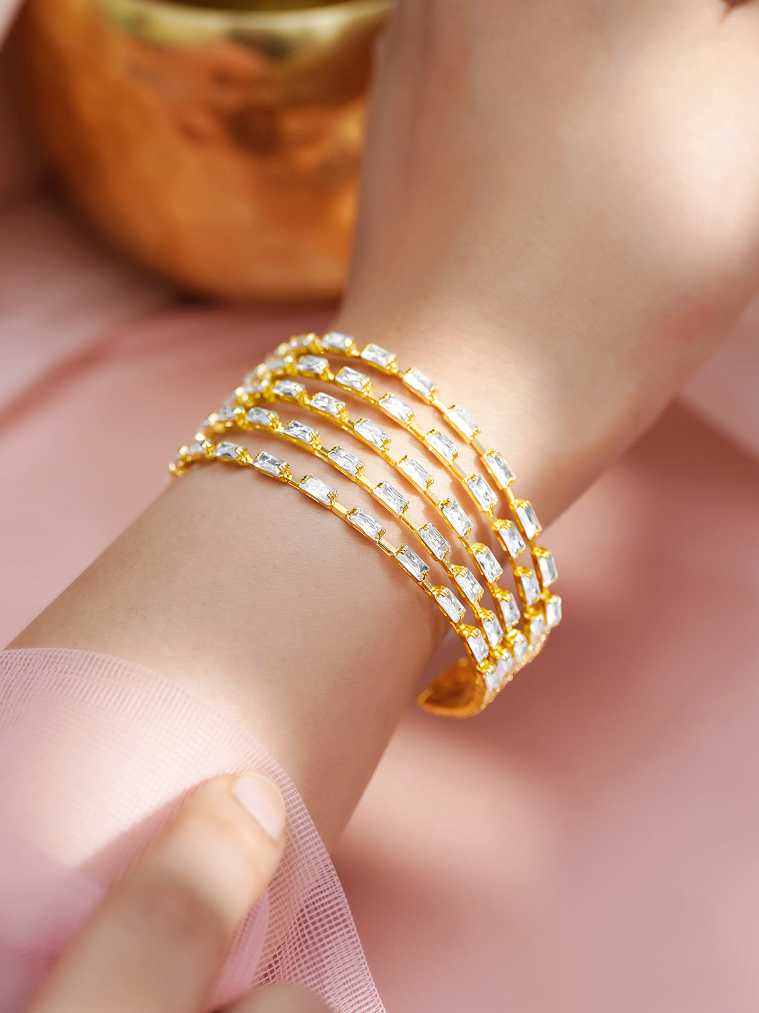 Chunky Crystal Cuff Bracelet フリーサイズ