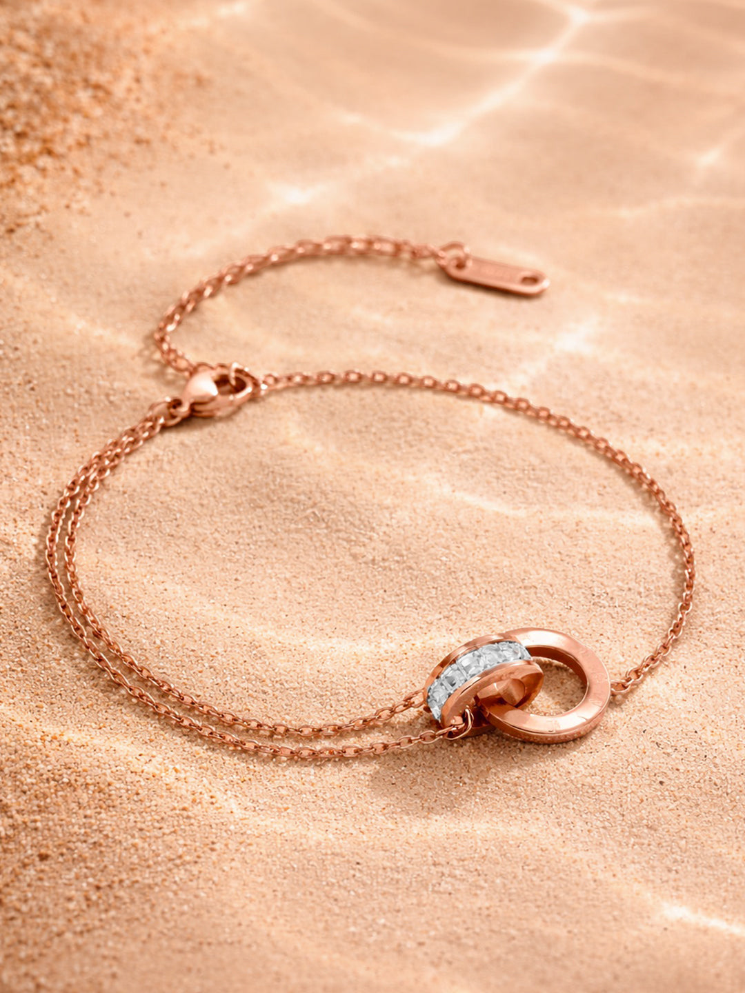 Demi Fine 18K Gold Plated Stainless steel Interlocked Circle Link Bracelet Length - 16.5 cm