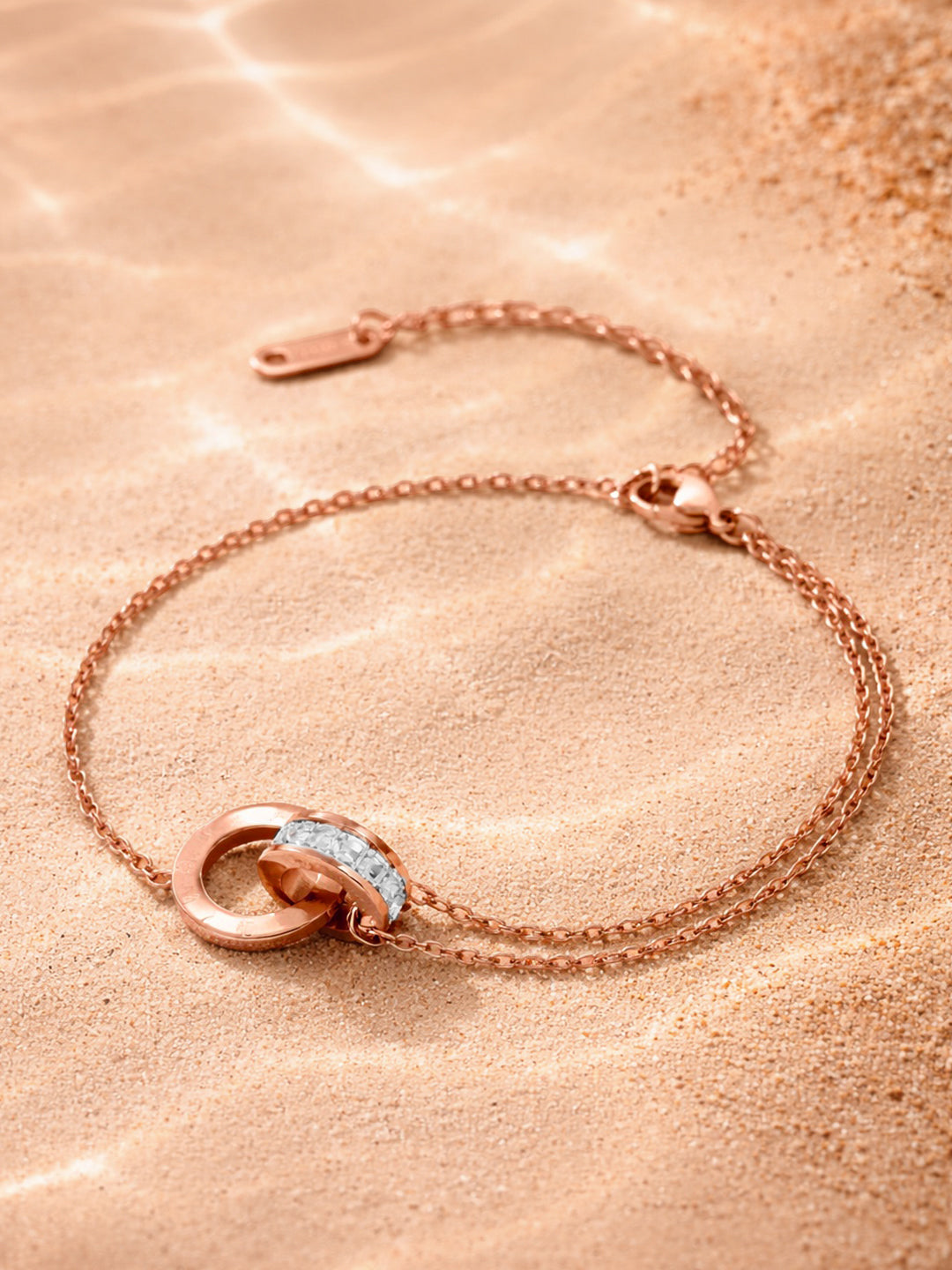 Demi Fine 18K Gold Plated Stainless steel Interlocked Circle Link Bracelet Length - 16.5 cm