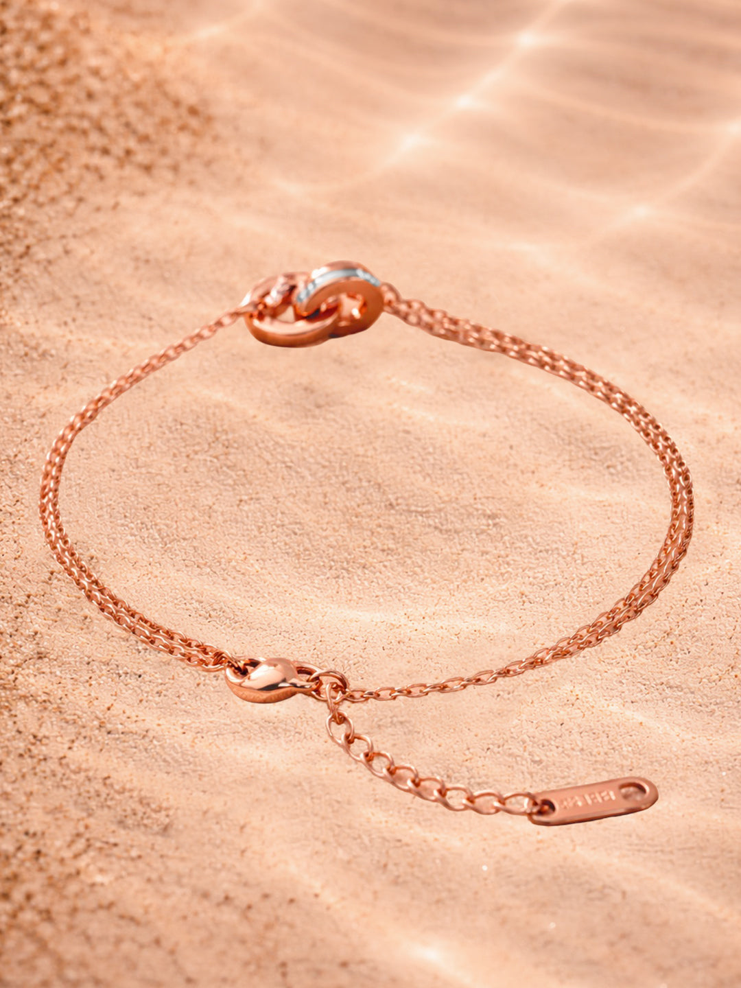 Demi Fine 18K Gold Plated Stainless steel Interlocked Circle Link Bracelet Length - 16.5 cm