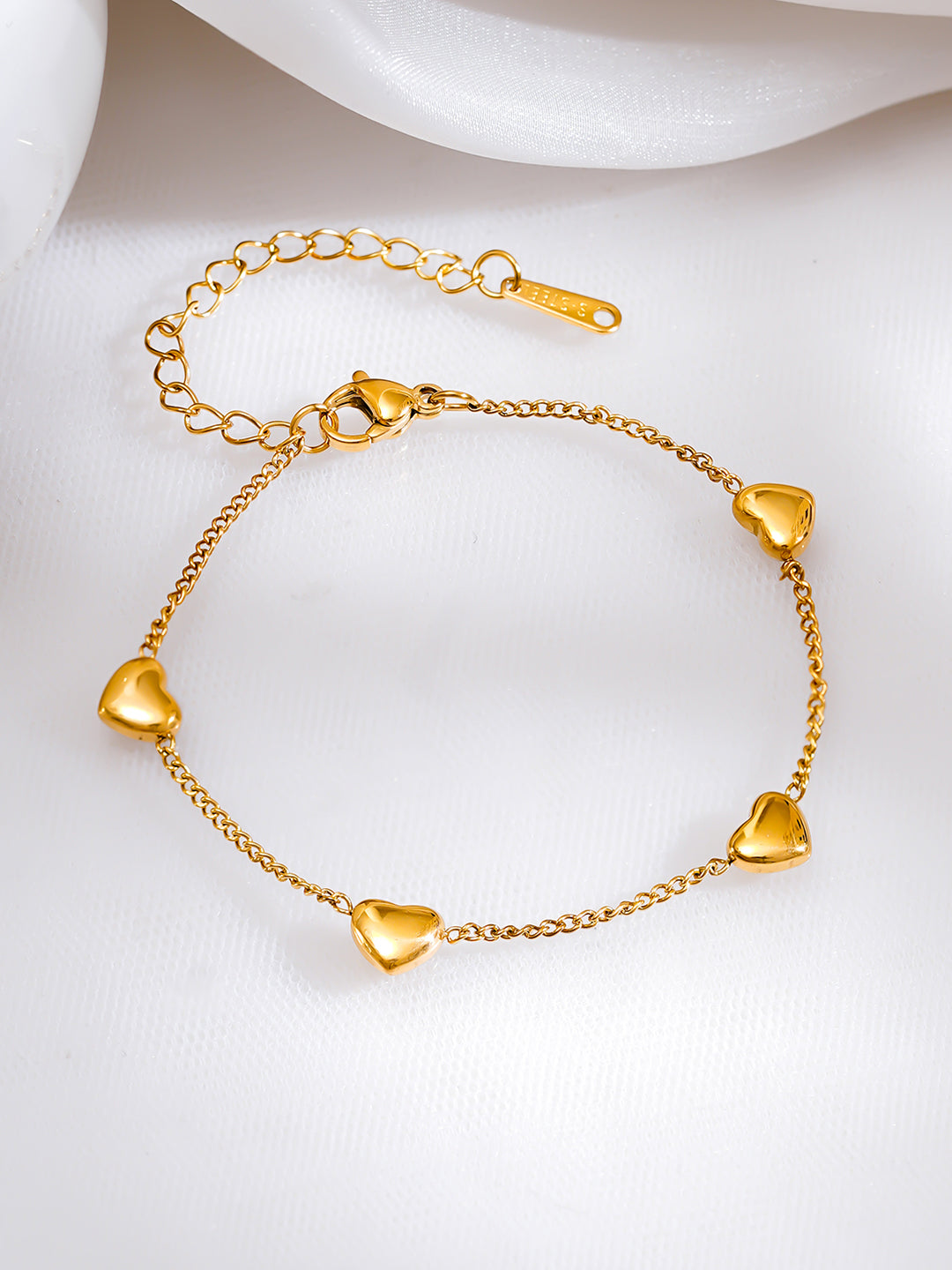 Demi Fine 18K Gold Plated Stainless steel Mini Heart Charm Chain Bracelet Length - 7.8 cm