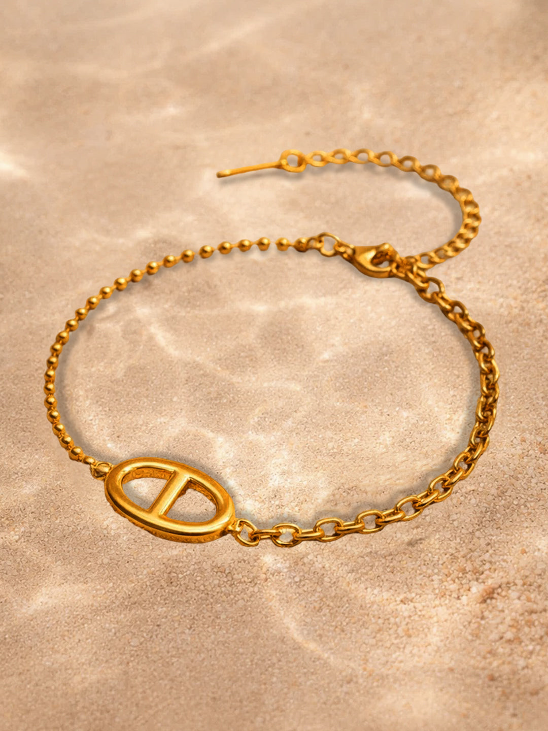 Demi Fine 18K Gold Plated Stainless steel Oval Loop Link Chain Bracelet Length - 17 cm