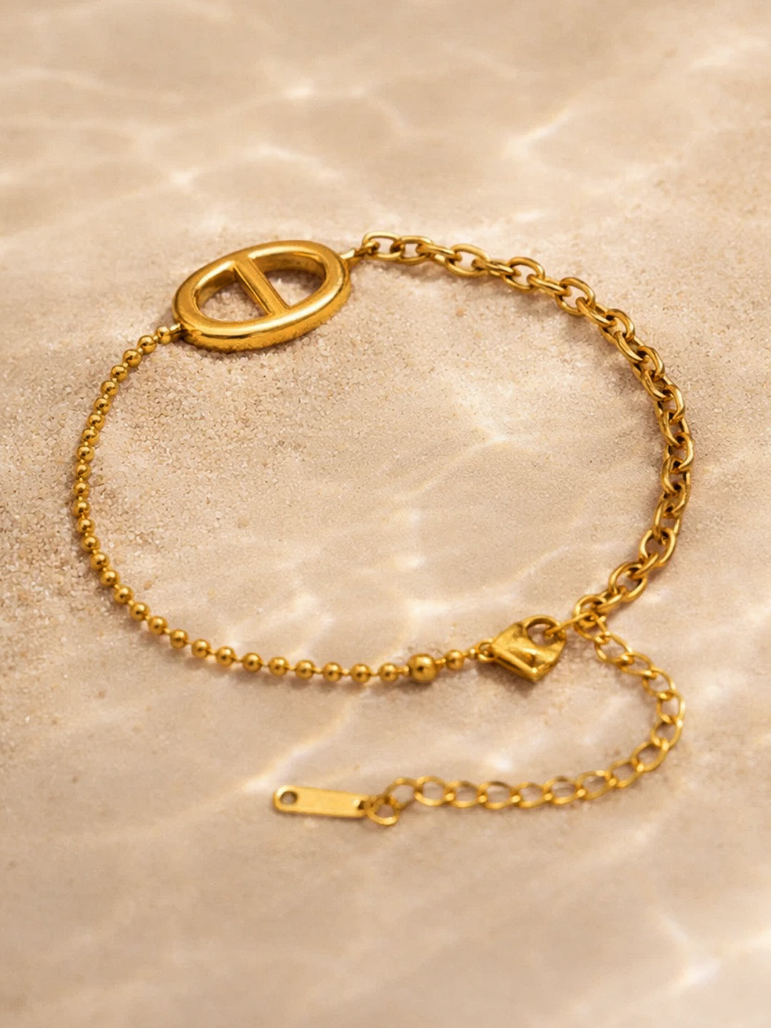 Demi Fine 18K Gold Plated Stainless steel Oval Loop Link Chain Bracelet Length - 17 cm