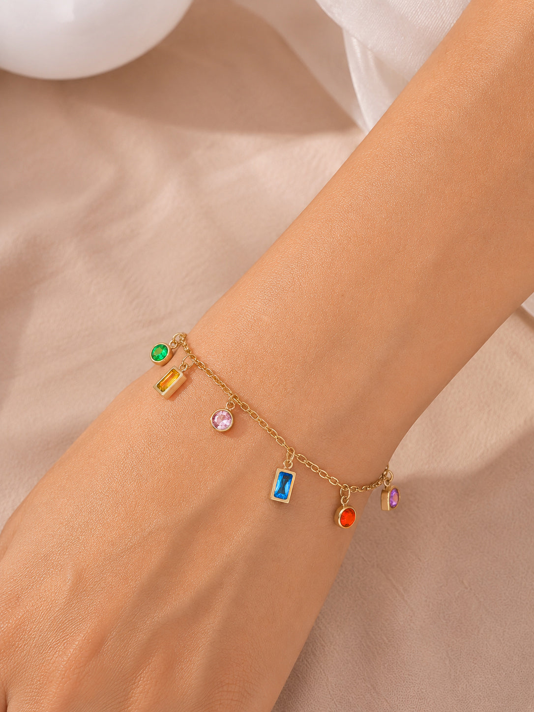 Demi Fine 18K Gold Plated Stainless Steel Multicolor Zircon Charm Chain Bracelet フリーサイズ