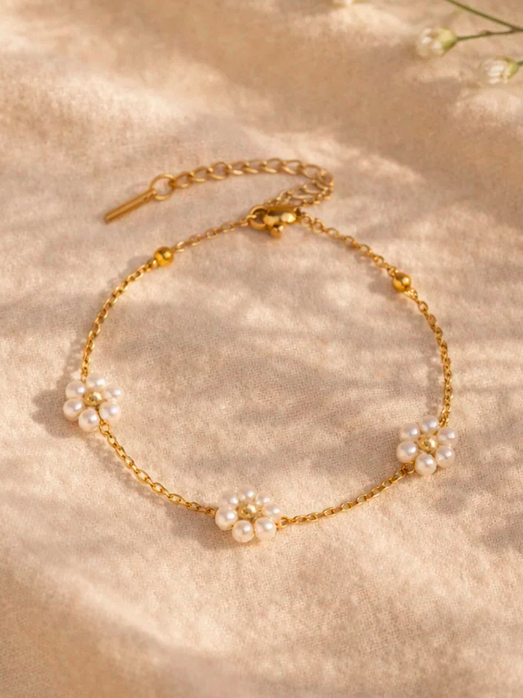 Demi Fine 18K Gold Plated Stainless steel Mini Pearl Floral Charm Chain Bracelet Length - 16 cm