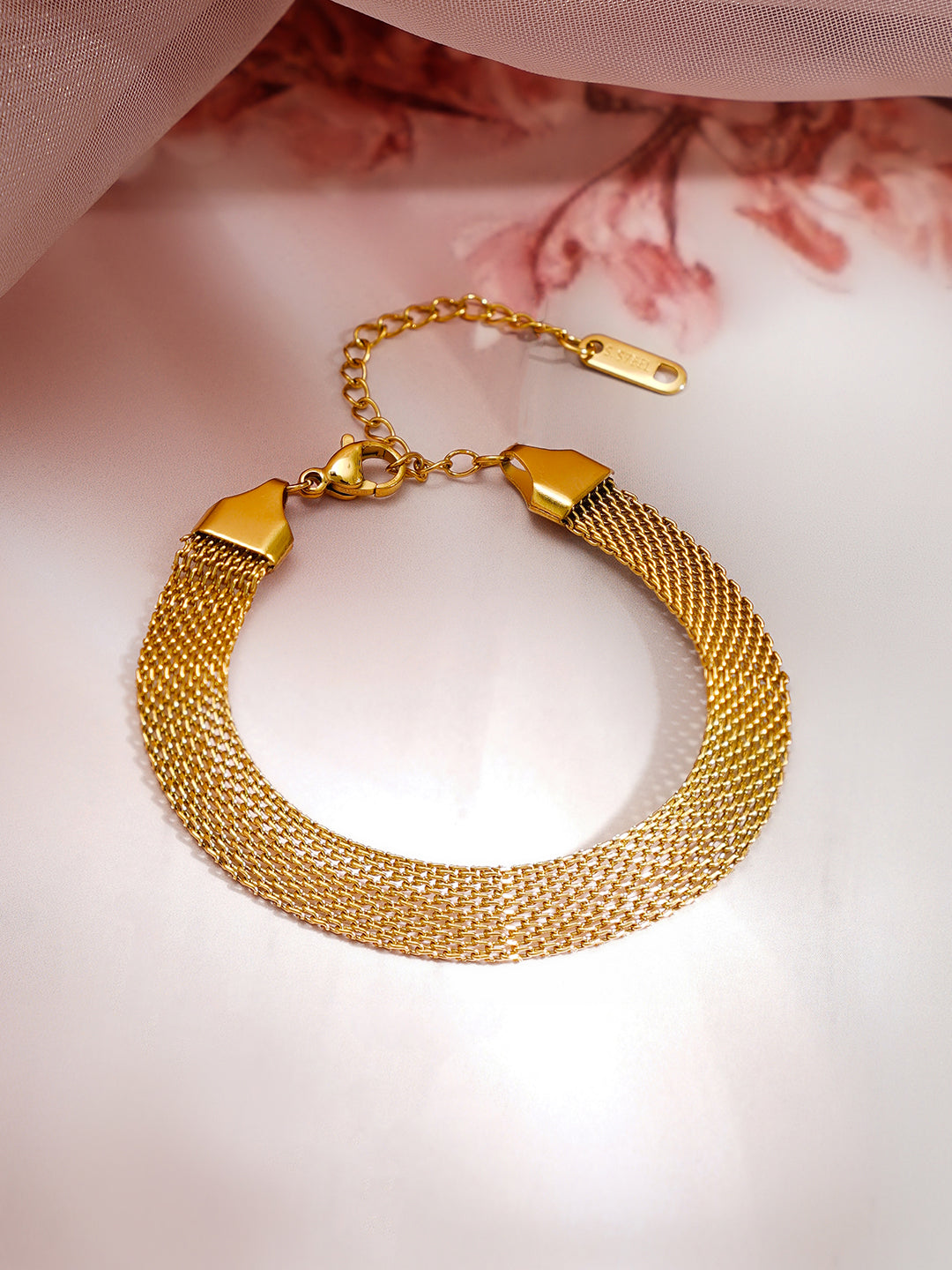 Demi Fine 18K Gold Plated Stainless steel Mesh Chain Bracelet Length - 8.5 cm