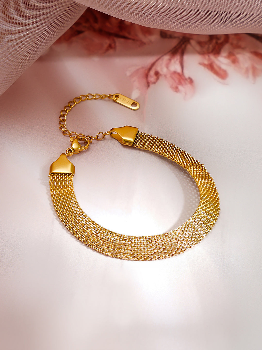 Demi Fine 18K Gold Plated Stainless steel Mesh Chain Bracelet Length - 8.5 cm
