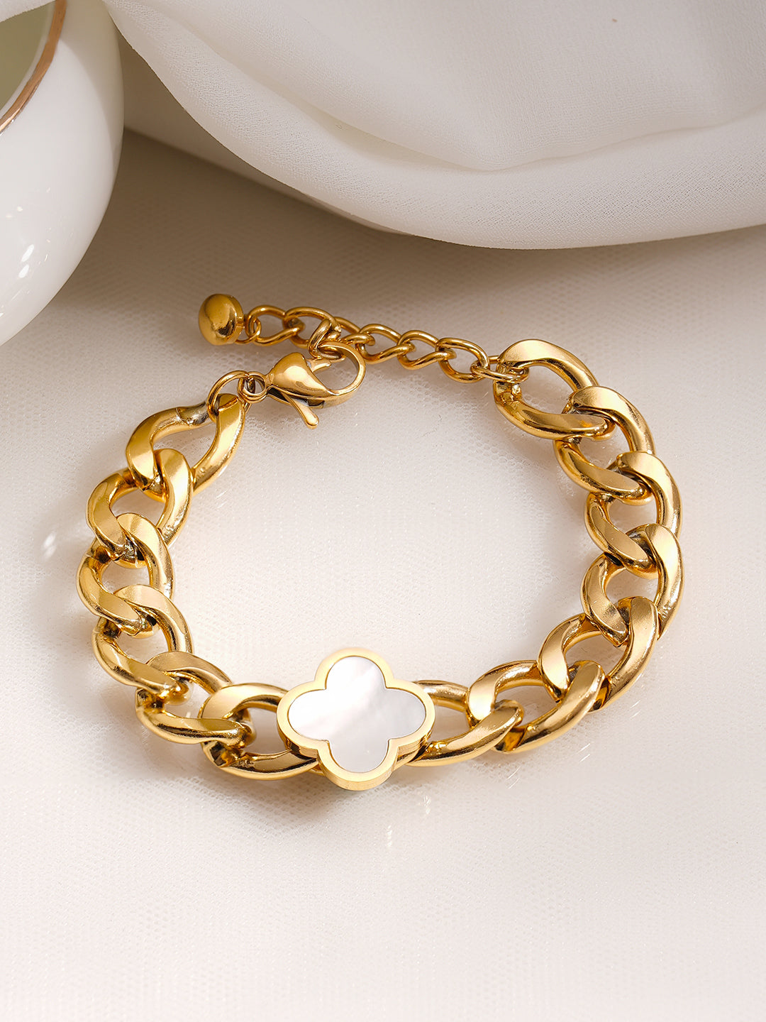 Demi Fine 18K Gold Plated Stainless steel Clover Charm Curb Chain Bracelet フリーサイズ