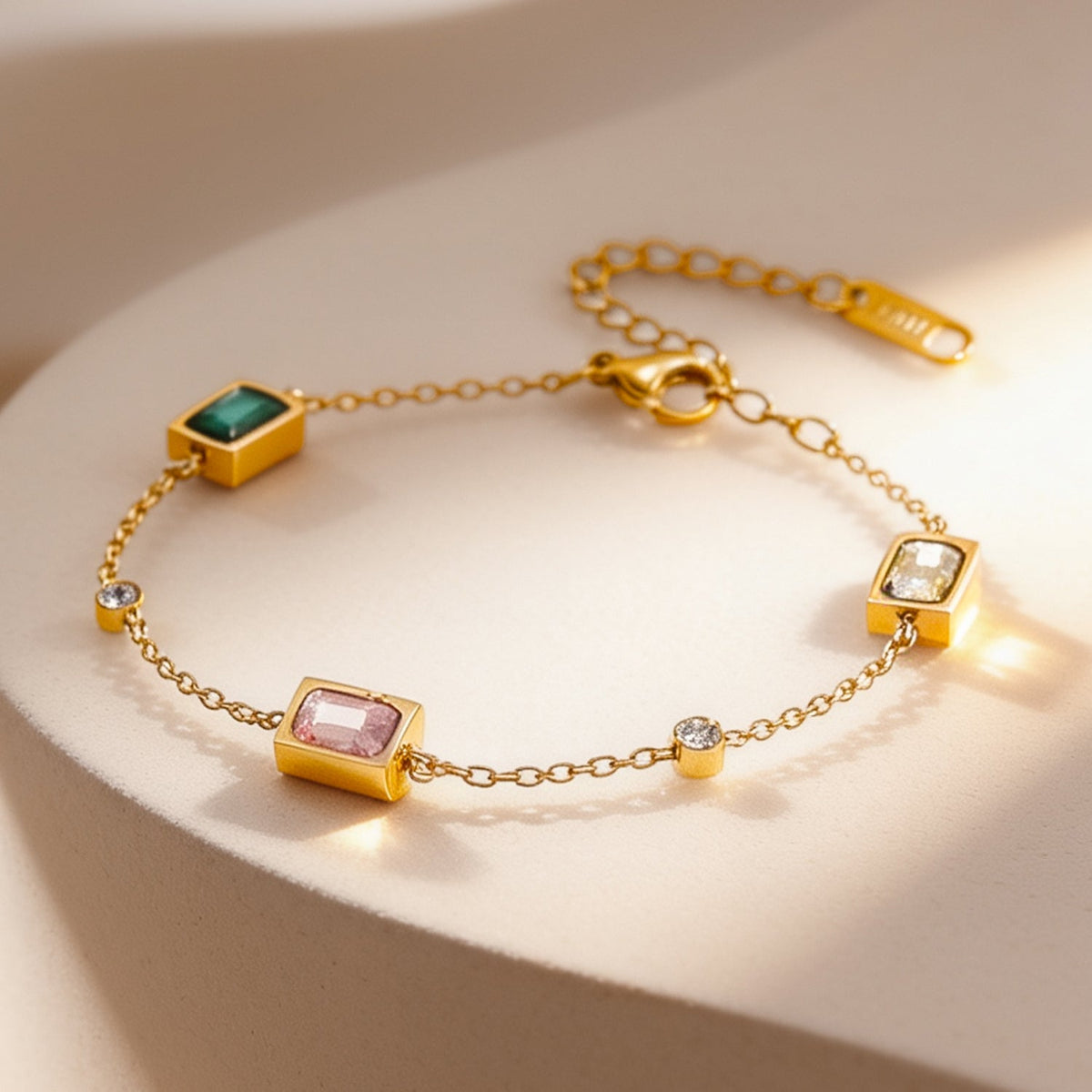 Demi Fine 18K Gold Plated Stainless Steel Multicolor Crystal Bracelet フリーサイズ