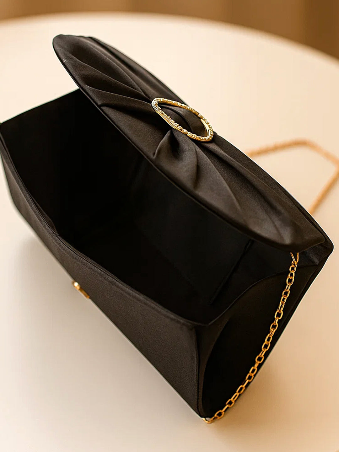 Black Satin Glam Evening Clutch フリーサイズ