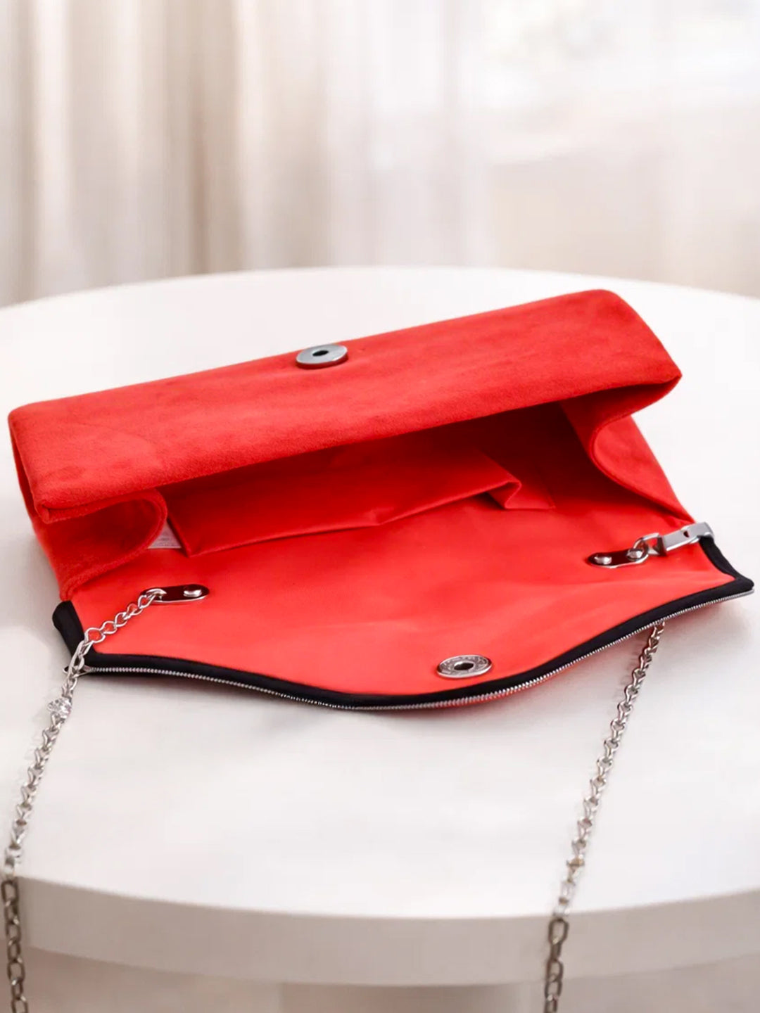 Red Velvet Chain Statement Clutch フリーサイズ