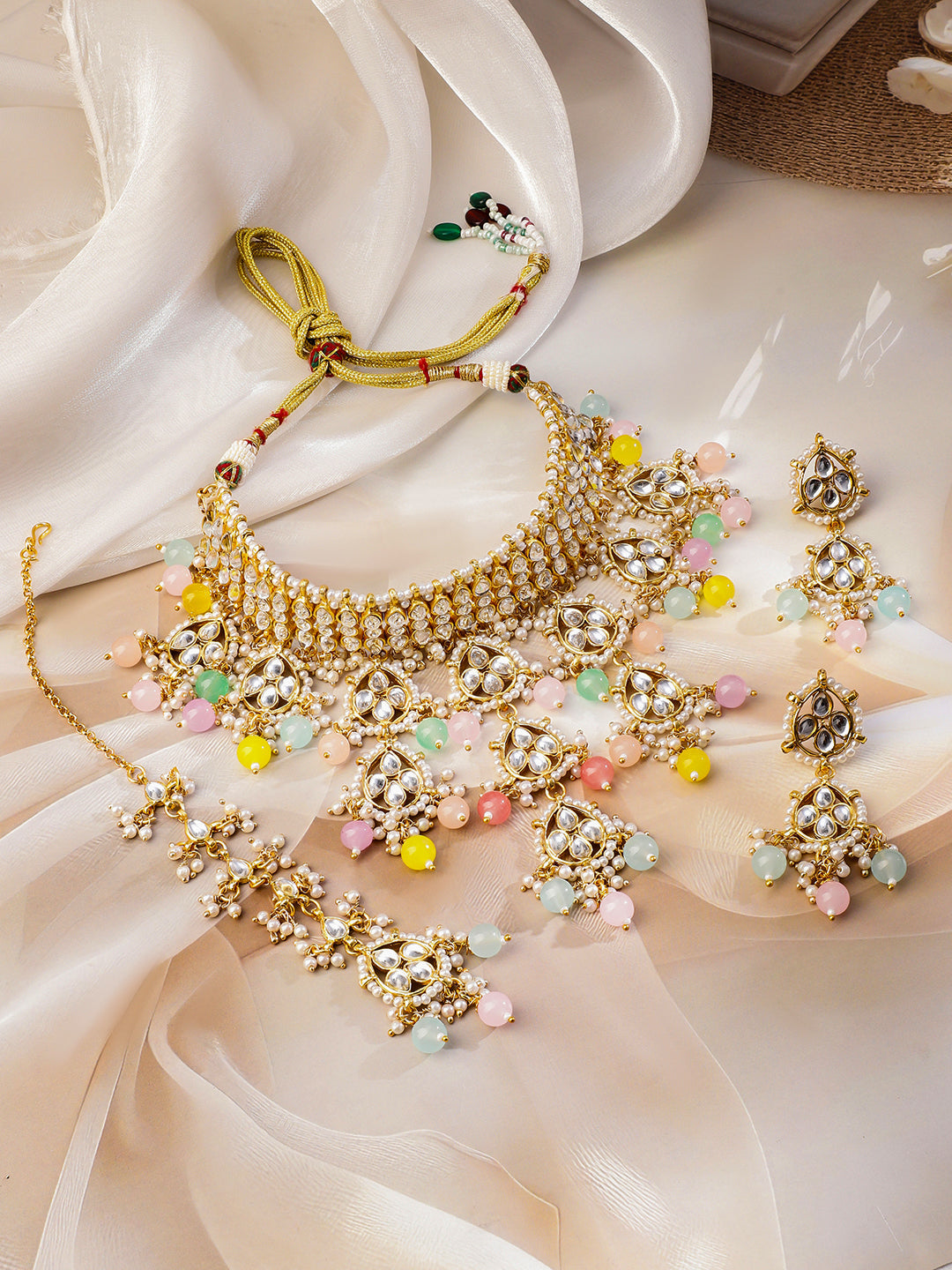 Multicolour Hue Kundan Choker Set Multicolor