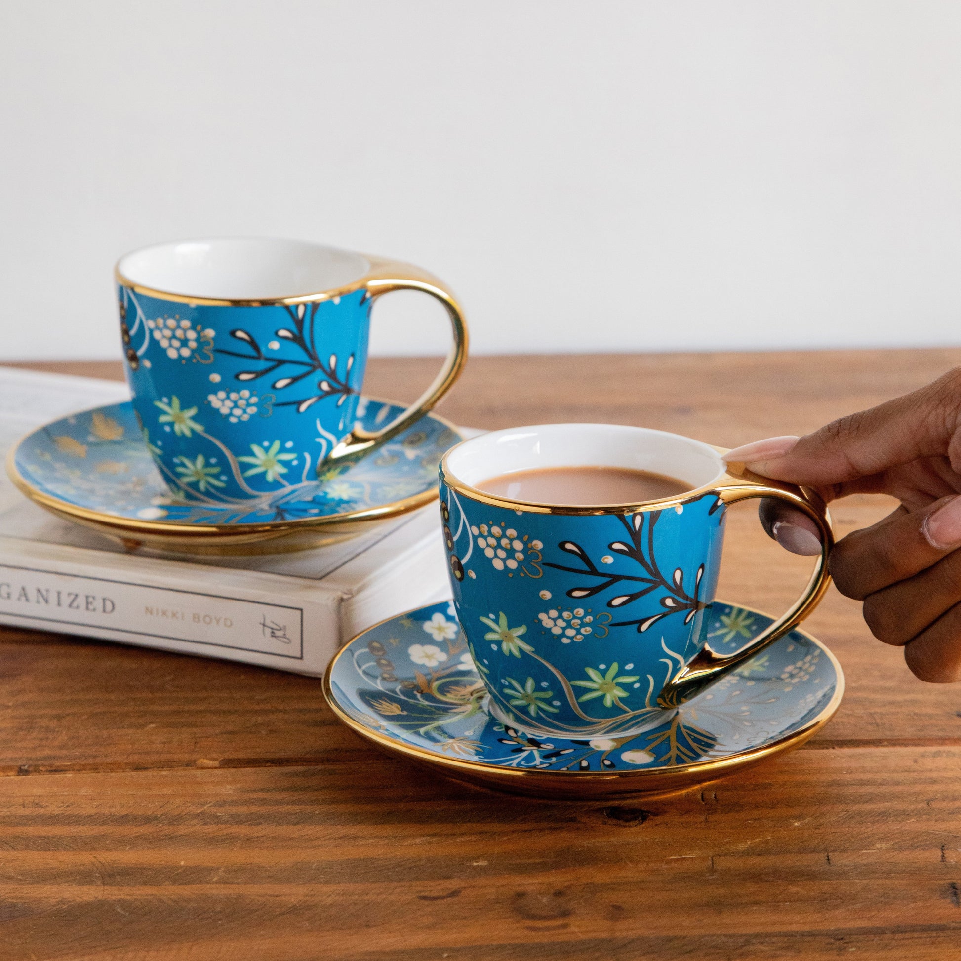 Royal Azure Bloom Tea Set (6 Cups & Saucers) – 200 ML Each 200ml