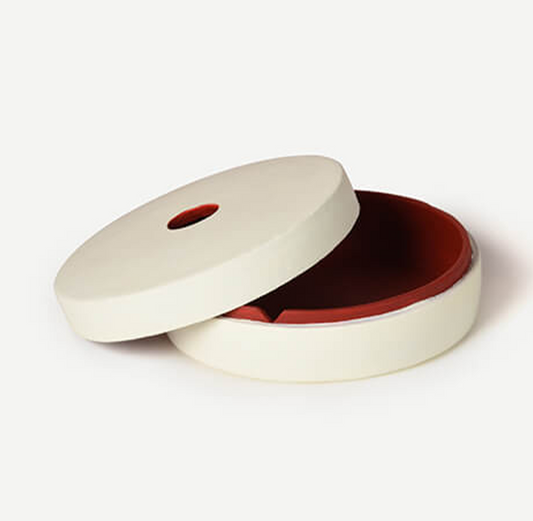 STRETO BOX 17.3(L) x 17.3(B) x 5.8(H); 直径: 17.3