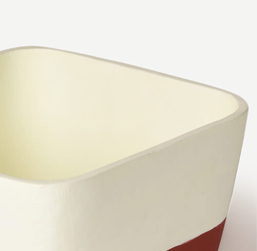 LAALTA PLANTER 21(L) x 21(B) x 15(H)