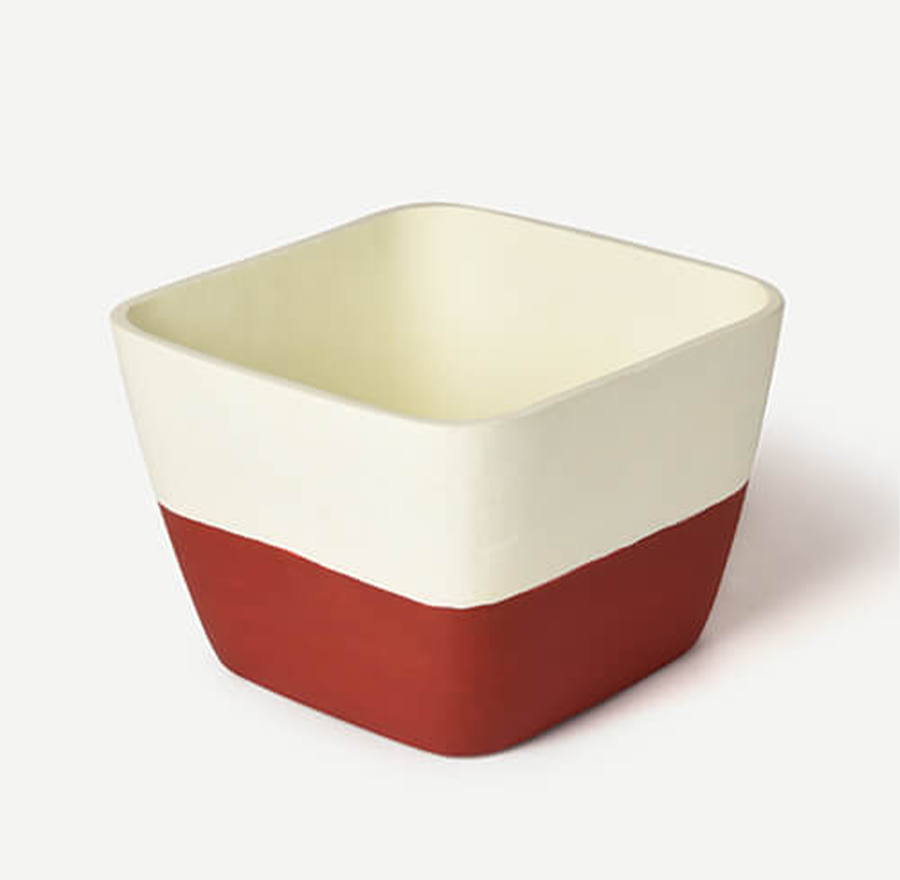 LAALTA PLANTER 21(L) x 21(B) x 15(H)