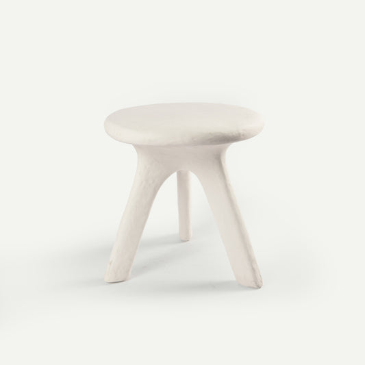 CREAM STOOL 40(長さ) x 40(幅) x 55(高さ)